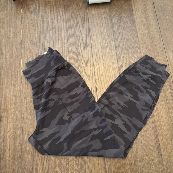 Athleta Salutation Camo Jogger Pants - Black and Grey size medium women's - Picture 4 of 5